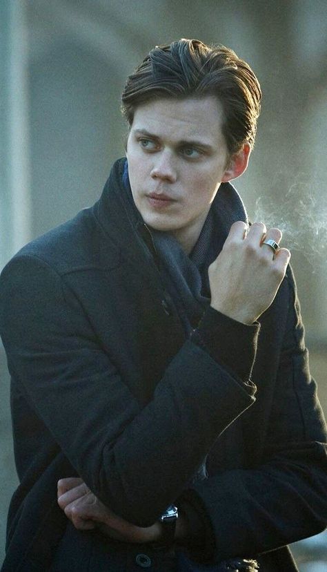 Bill Skarsgård Wallpaper, Bill Skarsgard Hemlock Grove, Bill Skarsgard Pennywise, Skarsgard Family, Roman Godfrey, Bill Istvan Günther Skarsgård, Hemlock Grove, Billy Boy, Bill Skarsgard