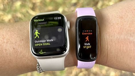 I walked 6,000 steps with the Apple Watch 8 and Fitbit Inspire 3 — here’s which was more accurate Apple Watch Fitness Goals, Fitbit Luxe Aesthetic, How To Style Apple Watch, Fitbit Inspire 3, Apple Watch Styling, Fitbit Aesthetic, Apple Watch Inspiration, Apple Watch Health, Apple Watch Outfit