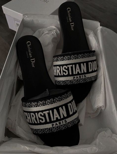 Christian Dior sandals/slides Dior Black And White, Christian Dior Slides, Dior Slides, Pretty Sneakers, Dior Sandals, Christian Dior Shoes, Black And White Sandals, Luxury Slippers, Dior Aesthetic