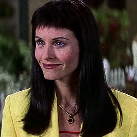 Surprise Sidney, Gale Weathers, Scream 3, Courtney Cox, Scream Movie, Myers Briggs Personalities, Character Reference, Ghost Faces, Movie Photo