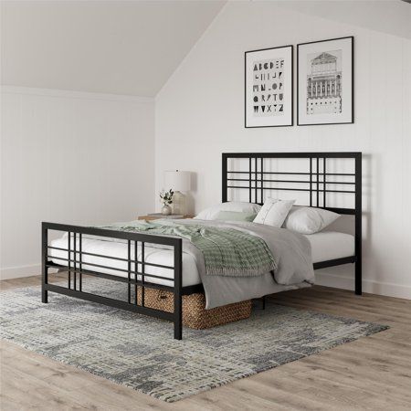 Steel Bad Design, Steel Bed Design Ideas, Black Steel Bed Frame, Metal Bed Design, Cama Industrial, Industrial Bed Frame, Single Metal Bed, Steel Bed Design, Canopy Over Bed