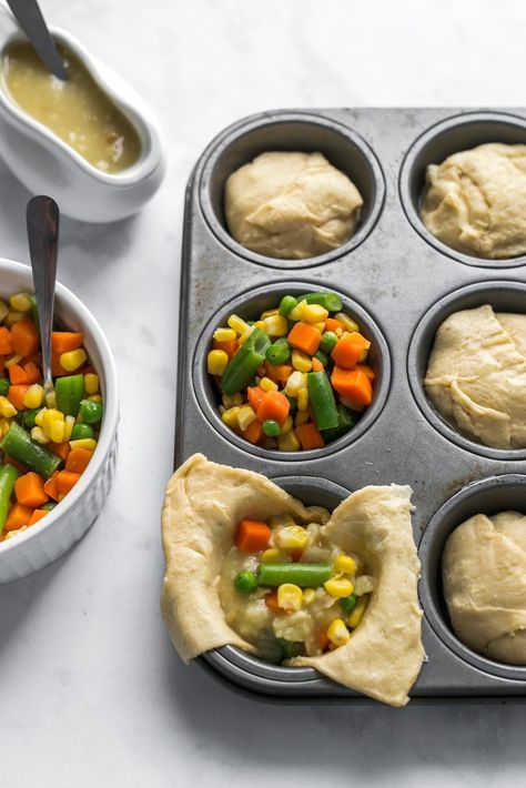 Mini Vegan Vegetable Pot Pie Recipe | World of Vegan Pie, Vegan Pot Pie Recipe, Vegan Pot Pie, Veggie Pot Pie, Vegetarian Pot Pie, Vegan Pot Pies, Mini Chicken Pot Pies, Chicken Pot Pies, Clorox Bleach