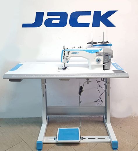 Juki Sewing Machine Industrial, Jack Sewing Machine, Sewing Machine Aesthetic, Juki Sewing Machine, African Shop, Ball Aesthetic, Sewing Machine Thread, Cute Cat Illustration, Fashion Sewing Tutorials