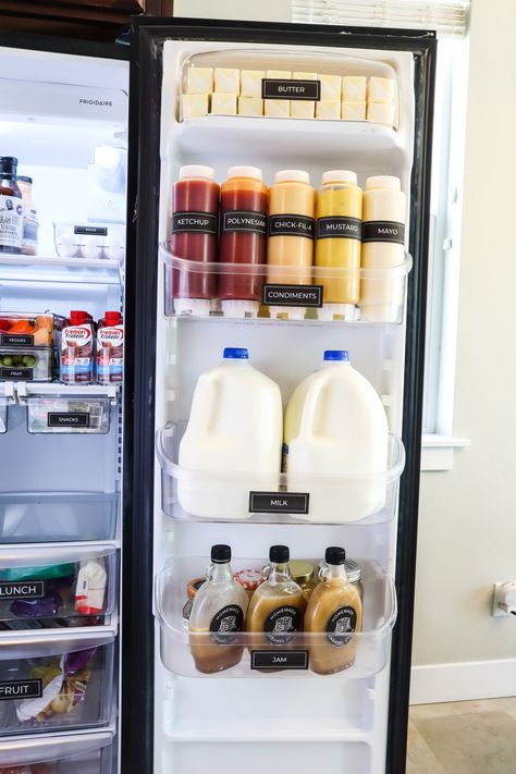 How to Label Your Fridge for Maximum Organization - Practical Perfection Inside Fridge Organization, Side By Side Fridge Organization, Fridge Labels, Small Fridge Organization, Organized Fridge, Salmon Quinoa, Prevent Food Waste, Jar Of Jam, Fridge Shelves