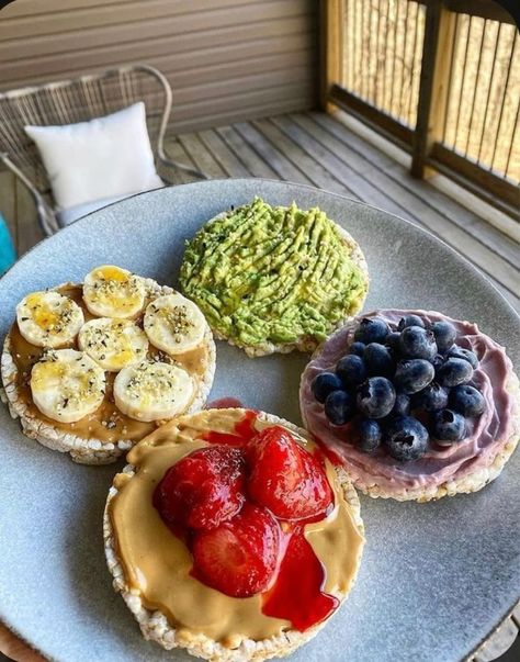 Lunch Ideas Fruit, Snack Ideas Healthy Aesthetic, Breakfast Aesthetic Ideas, Cute Summer Food Ideas, Small Snacks Healthy, Healthy Foods Dinner, Vegan Food Ideas Healthy, Healthy Foods Ideas, Healthy Food Ideas Snacks