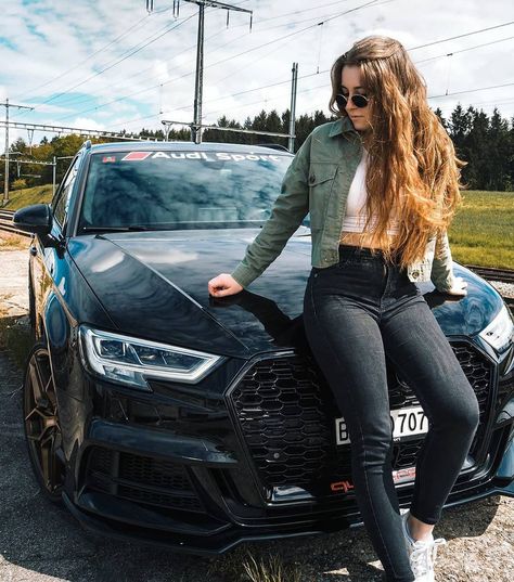 Audi Classic Car Photoshoot, Biker Girl Outfits, Audi Tts, Car Photoshoot, Car Poses, Looks Pinterest, Instagram Baddie, Car Pics, Photography Posing Guide