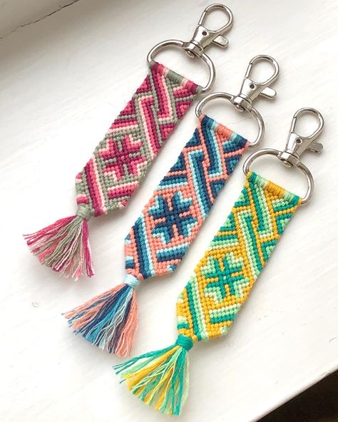 stokes bracelet co on Instagram: “30 Posts For Keychain Inspiration ” Friendship Bracelets Charms, Keychain Bracelet Pattern, Embroidery Floss Keychain, Friendship Bracelets Keychains, Keychain Friendship Bracelet, Thread Keychain, Friendship Bracelet Keychain, Keychain Inspiration, Embroidery Keychain