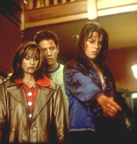 Scream Costume, Scream 1, Scream Cast, Scream Franchise, Neve Campbell, Scream Movie, Horror Icons, Scream Queens, Movie Photo