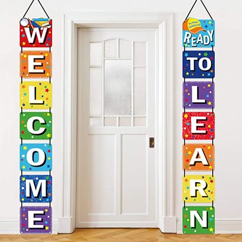 High School Classroom Decorations, Peraturan Kelas, School Wall Decoration, Banners Ideas, Back To School Banner, Kindergarten Decorations, School Board Decoration, School Door Decorations, Classroom Decor High School