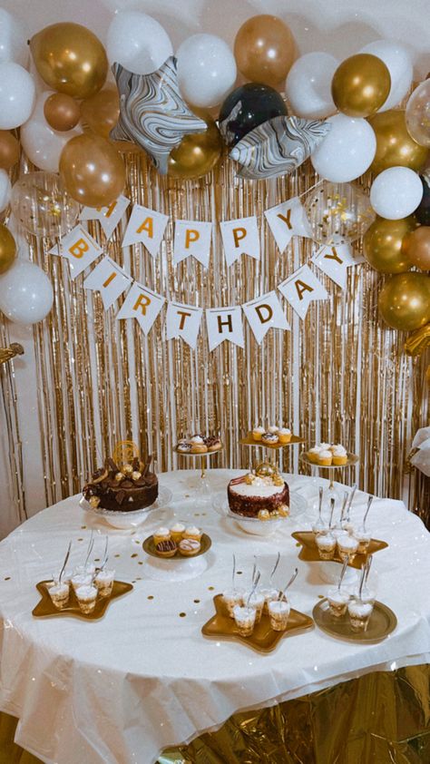 This is my 21st birthday inspired on white golden theme party . Birthday decorations and golden decor Golden Theme Birthday Decor, Yellow Gold Birthday Theme, Brown Birthday Decorations Simple, 50th Birthday Gold Theme, White And Golden Decoration, Men Golden Birthday Ideas, White And Gold Decorations Birthday, Gold And White Bday Theme, 18th Birthday Gold Theme