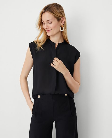 Mock Neck Sleeveless Top Professional Attire, Work Tops For Women Office Style, Suit Jackets For Women, Knitted Suit, Wardrobe Edit, Women Office, Women Formals, Petite Tops, Work Tops