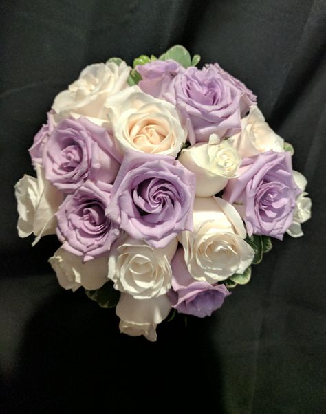 Classic purple and white roses bouquet Purple And White Roses Bouquet, Purple And White Rose Bouquet, Purple Roses Bouquet, 18th Dress, Purple And White Roses, Purple Rose Bouquet, 18th Debut, Hoco 2023, Xv Ideas