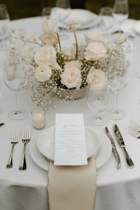 Neutral Bridal Shower Flowers, Wedding Table Champagne Color, Simplistic Wedding Theme, Wedding Napkin Colors, Champagne Accent Colors Wedding, Champagne Wedding Colors Spring, Wedding Table Round Setting, Simple White Wedding Decorations, Ivory Round Table Wedding