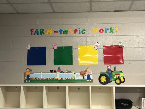 Preschool Farm Classroom Decor, Farm Theme School Decor, Barnyard Theme Classroom, Farm Classroom Theme Bulletin Boards, Farm Decor For Classroom, Farm Decor Classroom, Farm Classroom Theme Decor Ideas, Farm Theme Classroom Ideas, Farm Theme Preschool Classroom Decor