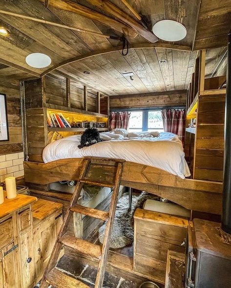 Spectacular Truck Conversion Features Bed Dropping Down From Ceiling and a Bathtub Hidden Under the Floor - Living in a shoebox Alpine Cabin, Cabin On Wheels, Truck Conversion, Reading Loft, Guy Williams, Electric Underfloor Heating, Jacuzzi Bath, Life On The Road, Attic Apartment