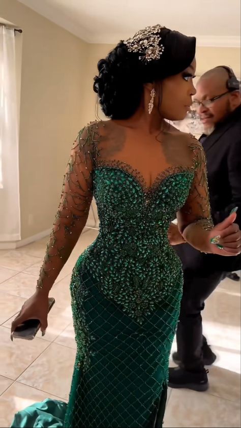 Wedding Green Dress, Green Dress Prom, Nigerian Traditional Dresses, Nigerian Wedding Dress, Nigerian Dress, Nigerian Lace Styles Dress, Nigerian Lace Styles, Green Wedding Dresses, Prom Dress Inspo