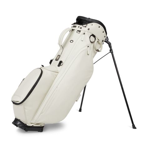 In a departure from techy golf style, Titleist releases a collection of stylish and upscale golf bags | Golf Equipment: Clubs, Balls, Bags | Golf Digest General's Lady, Golf Club Shafts, Golf Club Headcovers, Golf Style, Club Fits, Golf Brands, Golf Cart Accessories, Golf Trip, Golf Shop