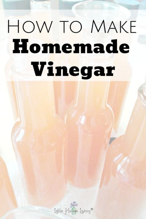 How to make Homemade Vinegar Homemade Vinegar, How To Make Vinegar, Diy Vinegar, Flavored Vinegars, Infused Vinegars, Fermentation Recipes, Vinegar Uses, Homemade Pickles, Homemade Spices