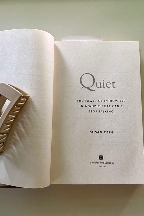 Quiet Book Susan Cain, Susan Cain Quiet, Quiet By Susan Cain, Quiet Susan Cain, The Power Of Introverts, Susan Cain, Food Snapchat, Quiet Book, Book Collection