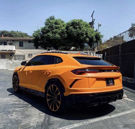 Lamborghini Urus Interior, New Luxury Cars, Wealthy Lifestyle, Being Me, Top Luxury Cars, Orange Interior, Lamborghini Cars, Street Racing Cars, Super Luxury Cars