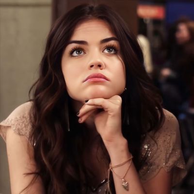 Lucy Hale, Aria Montgomery, Aria Montgomery Icon, Aria Montgomery Aesthetic, Pretty Little Liars Aria, Pretty Litle Liars, Fairy Girl, Korean Aesthetic, Dye My Hair