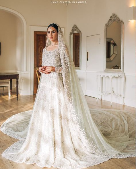 Zuria Dor on Instagram: “Zara Janjua in Bespoke Bridal Gown. — Discover other collections online at ZuriaDor.com⁠ By appointment at our Flagship store: Kashmir…” Pastel, Baju Kahwin, Wedding Dresses Pakistani, Pakistani Bridal Dress, Nikah Dress, Walima Dress, Nikkah Dress, Desi Wedding Dresses, White Bridal Dresses