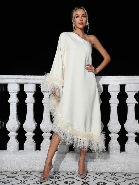 Chainmail Dress, Dress Drape, Glass Of Champagne, Feather Trim, Feather Dress, White Gowns, White Feathers, Online Fashion Stores, Bandage Dress