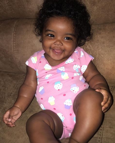 Baby With Freckles, Pregnancy Belly Photos, Chocolate Babies, Twin Baby Girls, Black Baby Girls, Chubby Babies, Cute Black Babies, Baby Momma, Beautiful Black Babies