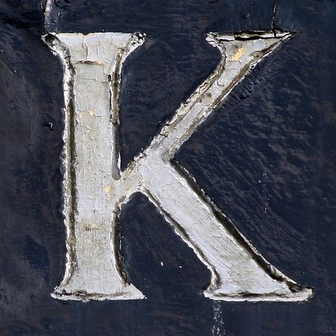 Letter K Font, K Letter Images, Dear Letter, Font Design Alphabet, Chalk Fonts, Graffiti Images, Graphic Design Letters, Scrapbook Letters, Alphabet Photography