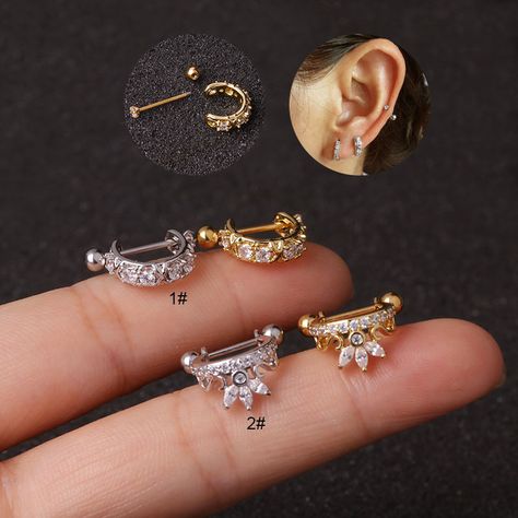 Ear Cuffs, Hot Necklaces, Ear Piercing Jewelry, Tragus Jewelry, Pretty Ear Piercings, Flat Back Earrings, Ear Cuff Earings, Ear Piercing, Huggie Hoop Earrings