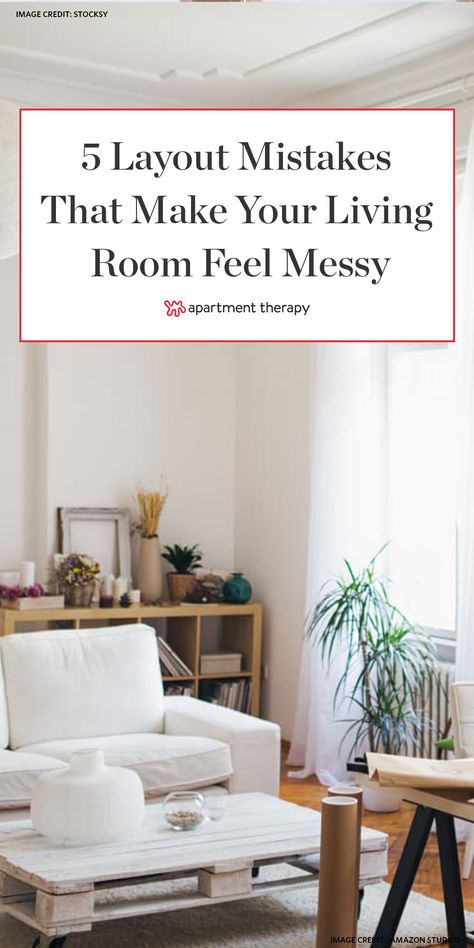 To find out why your living room may seem perpetually messy, despite constant cleaning, we spoke to professional home stagers to get their best clever hacks that will take your living room from “kind of sloppy” to open house-level neat. #LivingRooms #LivingRoomLayout #LayoutIdeas #OrganizingTips #DesignHacks #HomeStaging #StagingTips Staging Small Living Room, Living Room Designs Comfy, Stage Living Room, Cluttered Living Room, Staging Living Room, Apartment Staging, Living Room Ideas Comfy, Morocco Living Room, Apartment Refresh