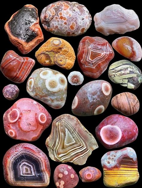 Patchwork, Nature, Pretty Rocks Stones, Agates Lake Superior, Pretty Rocks Aesthetic, Lake Superior Rocks, Rocks Aesthetic, Rock Pattern, Colorful Rocks