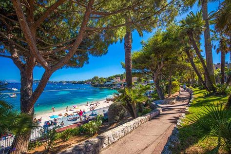 Guide to the French Riviera | Weather2Travel.com Villa Kerylos, Retire Abroad, Juan Les Pins, Scenic Roads, The French Riviera, Scenic Routes, Cote D’azur, Cool Countries, Best Sites