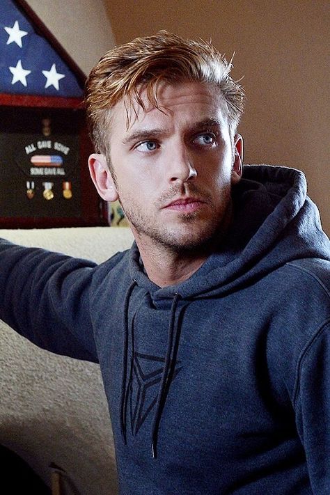 falkner lacroix - chevalier in training. Dan Stevens The Guest, Dan Stevens Legion, Downton Abbey Dan Stevens, Marvel Legion, Matthew Crawley, Jeremy Irvine, Aaron Johnson, Dan Stevens, Disney Beauty And The Beast