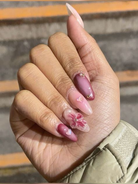 flower nails 🌺🌸 Aura 3d Nails, 3d Flower Nails Almond, Hawaiian Flower Nails, Pink Flower Nails, Aura Nails, 3d Flower Nails, Basic Nails, Pink Aura, Almond Nail