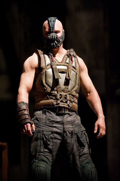 <3 Bane...my favorite villain Bane Dark Knight, Bane Costume, Tom Hardy Bane, Werner Herzog, The Dark Knight Trilogy, Best Villains, Dc Villains, The Dark Knight Rises, Batman The Dark Knight