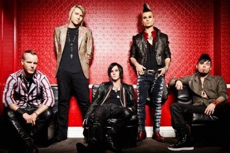 My Darkest Days Three Days Grace, My Darkest Days Band, Music Videos Songs, My Darkest Days, Darkest Days, Fan Girling, Hello Handsome, Latest Music Videos, Band Stuff