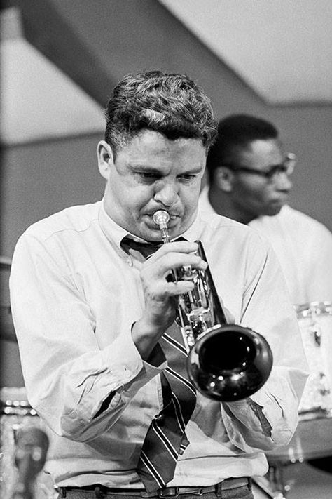 TV show 'Sid McCoy & Friends', August 1962 Maynard Ferguson, Francis Wolff, Jazz Trumpet, Jazz Players, Trumpet Player, Thelonious Monk, Trumpet Players, Jazz Art, Jazz Artists