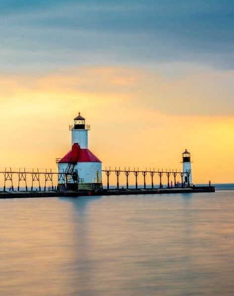 St Joe Michigan, Saint Joseph Michigan, Michigan Beach Towns, St Joseph Michigan, Michigan Lighthouses, Travel Thoughts, Sister Trip, St Joes, Lake Michigan Beaches
