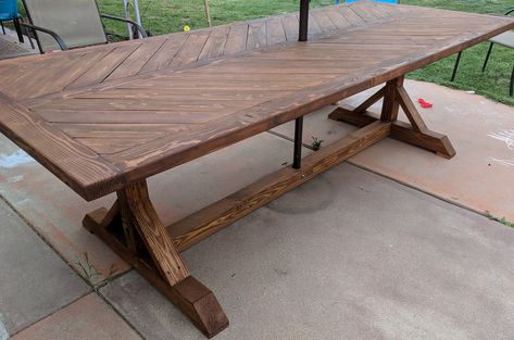 Outdoor Trestle Dining Table, Deck Stain And Sealer, House Designs Ireland, Diy Table Top, Chevron Table, Woodwork Ideas, Diy Outdoor Table, Party Barn, Staining Deck