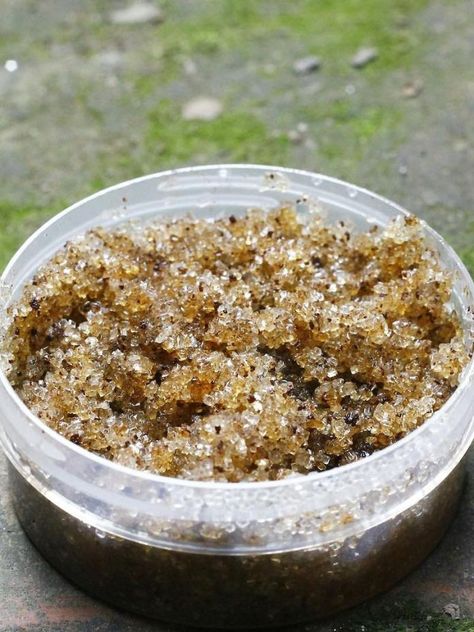 Homemade Beauty Products, Scrub Corpo, Scalp Scrub, Diy Body Scrub, Hair Remedies, Diy Body, Promotes Hair Growth, Beauty Recipe, Hair Follicle