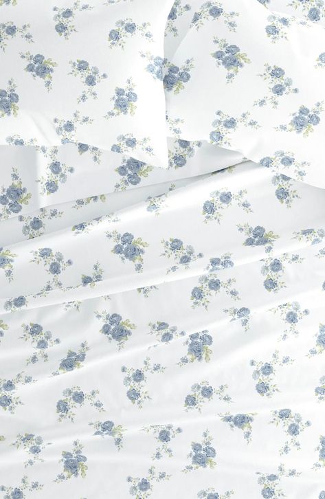 HOMESPUN Premium Rose Bunch 4-Piece Flannel Bed Sheet Set | Nordstromrack Blue Floral Bedroom, Blue Bed Pillows, Light Blue Comforter, Light Blue Rooms, Light Blue Bedding, Blue Bed Sheets, Blue Floral Decor, Light Blue Throw Pillows, Rose Bunch