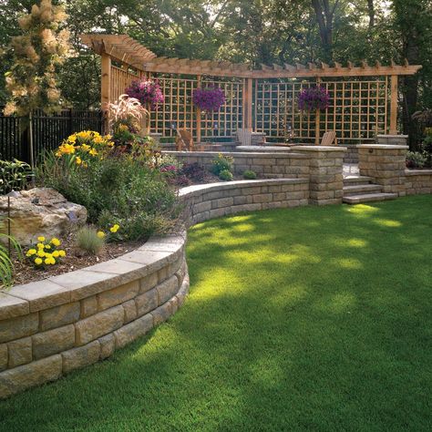 Diy Retaining Wall, Backyard Retaining Walls, Retaining Wall Design, Building A Retaining Wall, Garden Retaining Wall, Gravel Landscaping, Sloped Yard, Sloped Backyard, Small Front Yard Landscaping