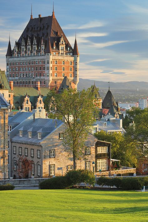 Canada Sightseeing, Chateau Frontenac Quebec, Beaux Arts Architecture, Quebec Montreal, Chateau Frontenac, Quebec City Canada, Canada City, Viking Cruises, Ocean Cruise