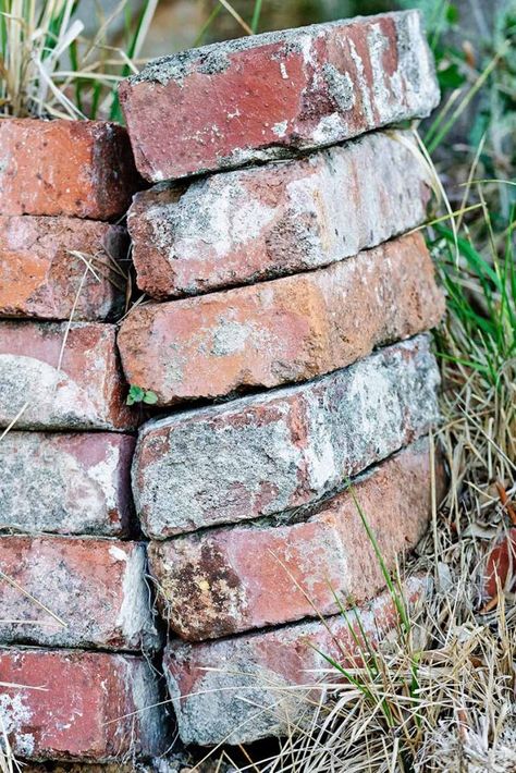 Bricks In Garden, Leftover Bricks, Brick Garden Edging, Concrete Patio Makeover, Taman Diy, Garden Desig, Side Yard Landscaping, Brick Garden, Painted Front Porches