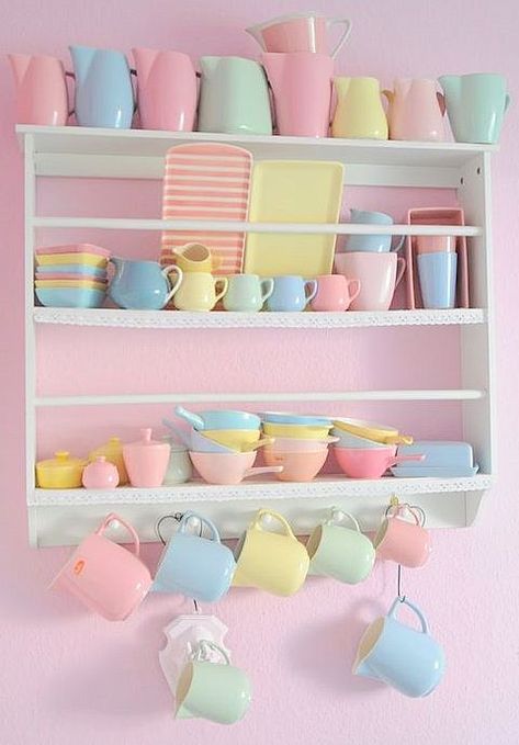 ♥ Pastels Pastel Apartment, Pastel Kitchen Decor, Pastel Interior Design, Couleur Rose Pastel, Deco Pastel, Pink Kitchen Decor, Pastel Kitchen, Pastel Room Decor, Pastel Interior