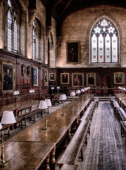 Dark Academia Auditorium, English University Aesthetic, Magical University, Magic School Aesthetic, Fantasy University, Magic University, College Tour, Oxford England, Images Harry Potter