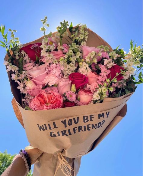 Samos, Girlfriend Proposal, Will You Be My Girlfriend, Perfect Husband, Boquette Flowers, 사진 촬영 포즈, Dream Husband, Nothing But Flowers, Flower Therapy