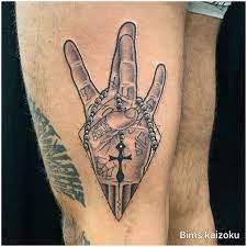 Coast Tattoo Ideas, Westside Tattoo, Wrist Hand Tattoo, West Coast Tattoo, 2pac Tattoos, Coast Tattoo, Meaningful Word Tattoos, Bulldog Drawing, Best Tattoo Ideas For Men