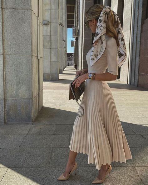 Modest Clothing, Fashion Outfits Wedding, Chique Outfit, Populaire Outfits, Vlasové Trendy, Outfit Chic, Ținută Casual, Modieuze Outfits, Elegantes Outfit